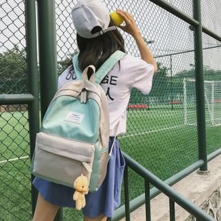balo thời trang nữ kèm móc khoá đáng yêu
