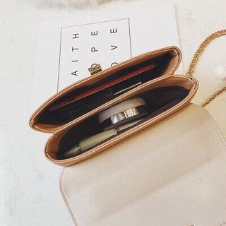 túi đeo da mềm