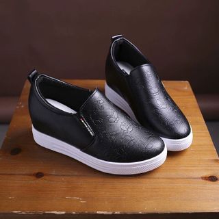 giày mỏi đế độn