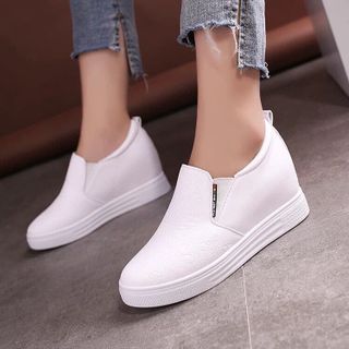 giày mỏi đế độn