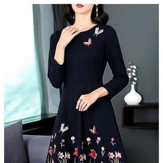 đầm thun xòe