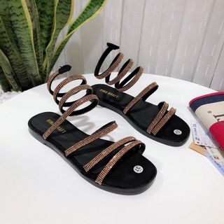 giày xanh đan lò xo