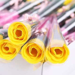 Hoa hồng sáp thơm nguyên cây giá sỉ 6000đ w e b shopsaigongiare com
