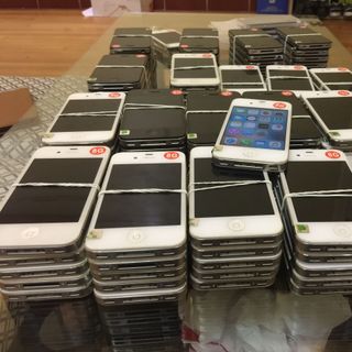 IPHONE 4S HUYỀN THOẠI BẢN 8GB VÀ 16GB