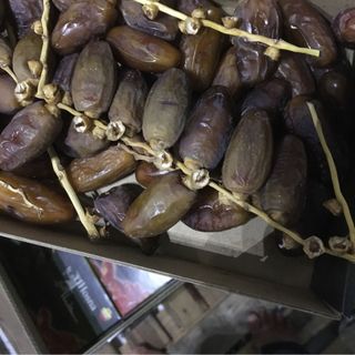 chà là sấy