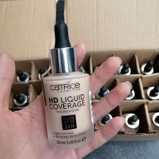 kem nền che khuyết điểm catric hd