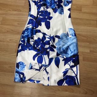 đầm satin