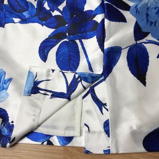 đầm satin