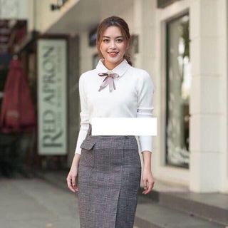 Sét áo cổ sen nơ Chân váy caro xinh xắn