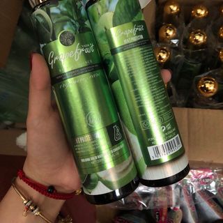 xịt dưỡng tóc tinh dầu bưởi 220ml