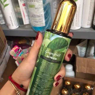 xịt dưỡng tóc tinh dầu bưởi 220ml