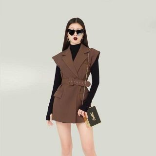 Sét jumsuit sort tay dài Áo vest ngoài kèm belt sang chảnh
