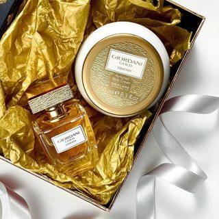 Kem dưỡng thể 31781 Giordani Gold Essenza Perfumed Body Cream Oriflame
