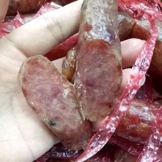 Lạp xưởng tươi Cai Lậy nhà làm