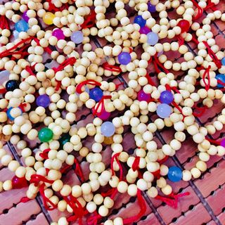 Combo sỉ vòng dâu cành mix đá phong thuỷ