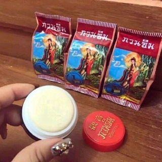 kem trị mụn cô tiên