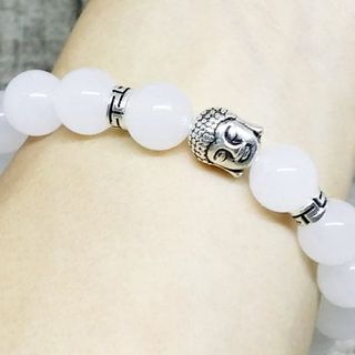 Vòng tay đá mã não trắng mix mặt phật nhiều màu theo mệnh