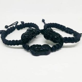 Vòng tay Tỳ hưu đen tết dây đen đẹp và thời trang