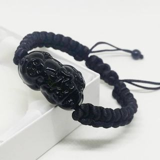 Vòng tay Tỳ hưu đen tết dây đen đẹp và thời trang