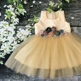Đầm công chúa dãy hoa bụng