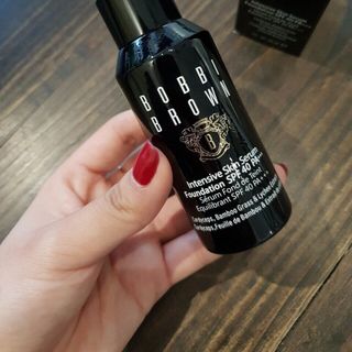kem nền Bobbi Brown 40ml