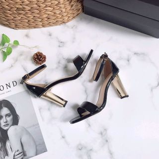 Giày sandal gót trụ 9p cực sang