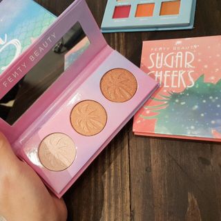 set bảng má- khối - mắt Fenty Beauty