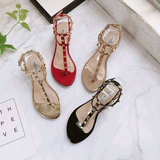 Giày sandal tán đinh cao 3p