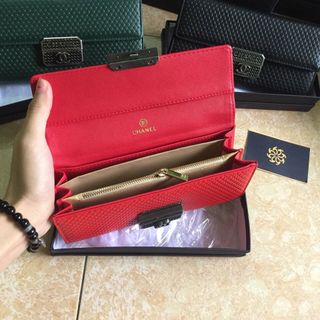 ví cầm tay có hộp