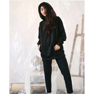 HOODIE TRƠN UNISEX BASIC ĐEN