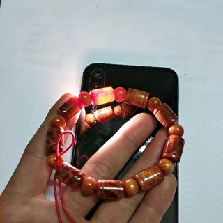 vòng phong thuỷ gỗ huyết long kiểu trúc 8ly