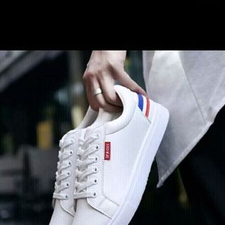 giây thể thao Nam