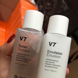 set mini trắng da trị thâm nám V7