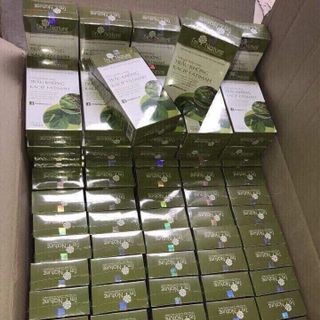 Dung Dịch Vệ Sinh Phụ Nữ Trầu Không