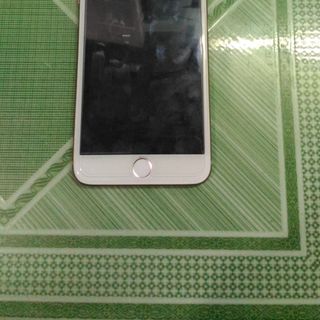 iphone 8 plus màu vàng hồng đài loan