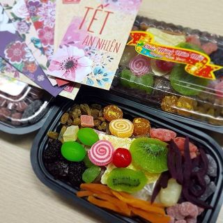 sỉ mứt tết