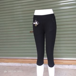 Quần legging ngố - chất liệu Umi co giãn 4 chiều