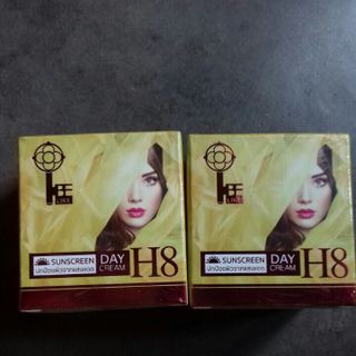 kem ngày đêm và trị mụn