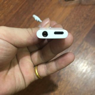 Cáp chuyển đổi tai nghe iphone 7/7P/8/8P/X sang 1 lightning và 1 cổng 35 FTP IOS 10-11-12