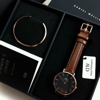 đồng hồ dây da thời trang