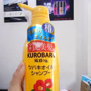 Dầu gội hoa trà Kurobara dành cho tóc hư tổn giá sỉ