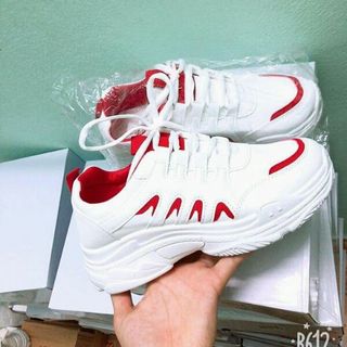 Giày nữ phối đỏ Êm chân