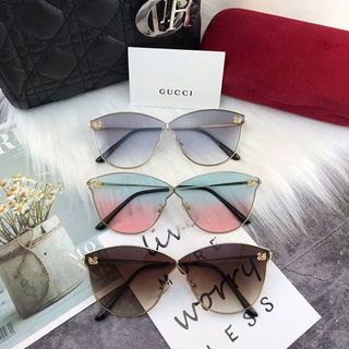 Kính đính thiên nga cực đẹp cực sang chảnh