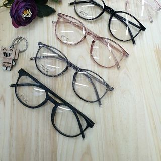 kính trắng siêu dẻo tr90-21471