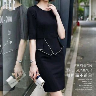 ĐẦM ÔM BÚT CHÌ VIỀN TRẮNG