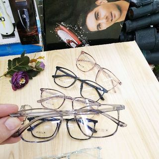 kính trắng siêu dẻo 2166