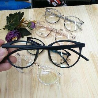 kính trắng siêu dẻo 208