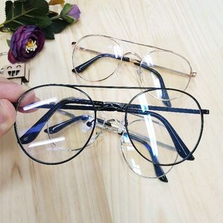 kính trắng gọng sắt mắt phi công