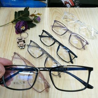 kính trắng mắt vuông 2167