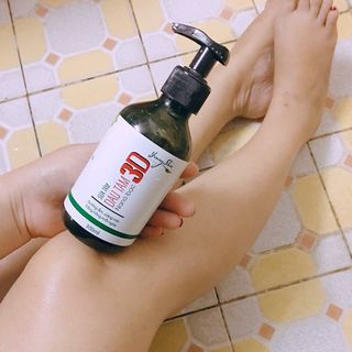 Sữa tắm dưỡng trắng da hằng ngày dâu tằm 3D nano Young Skin